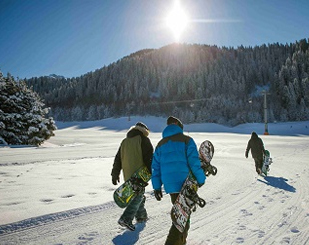 Kashmir Tour package s From Ahmedabad